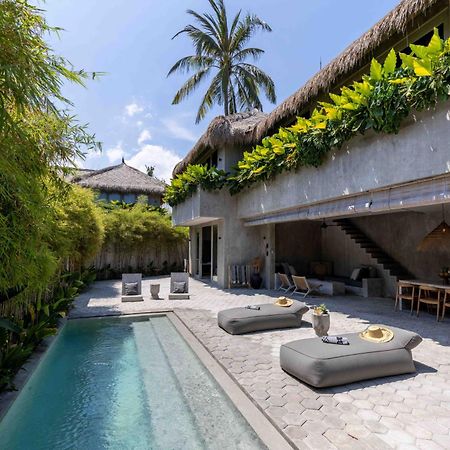The Konkret Lombok Villa Kuta  Ngoại thất bức ảnh