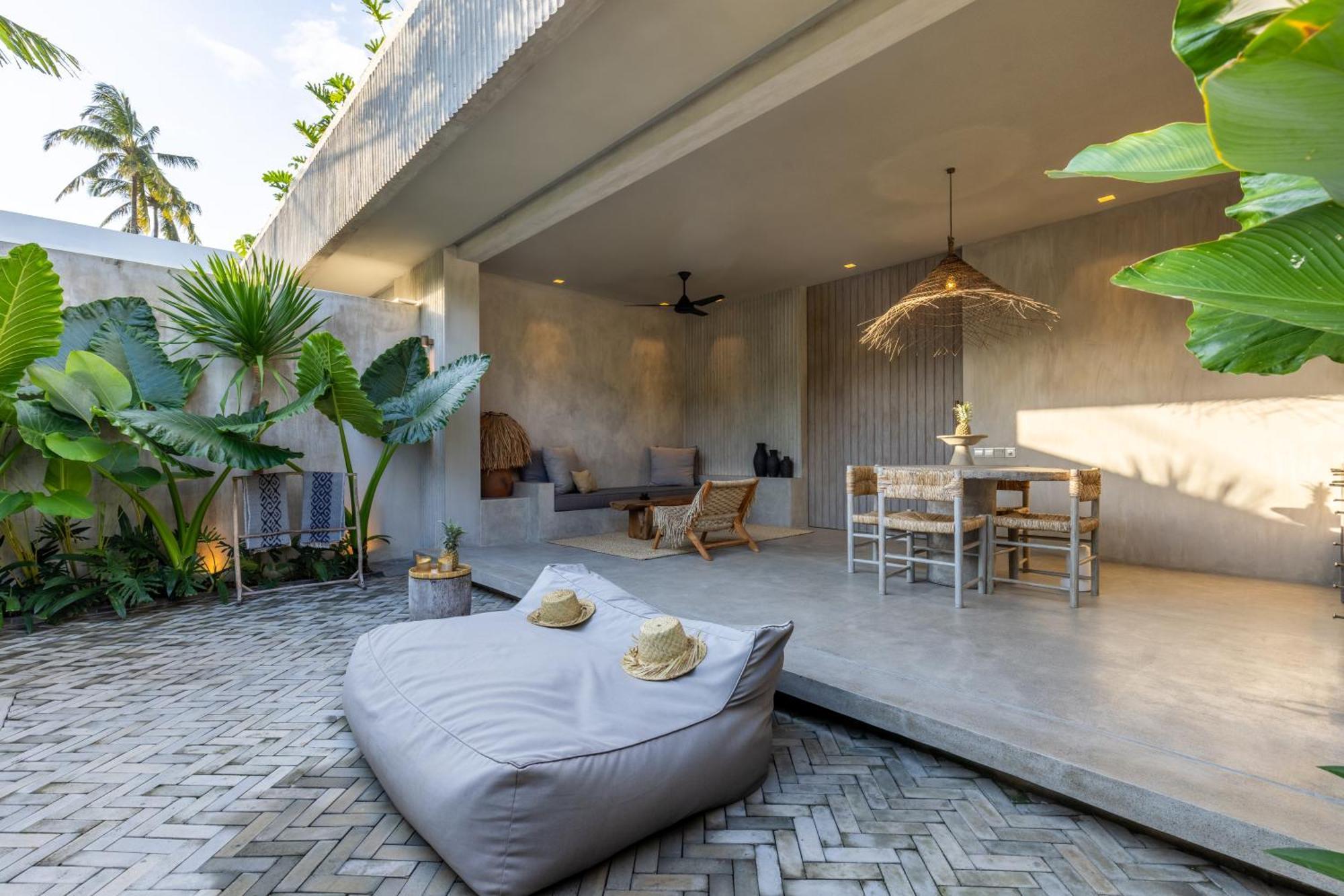 The Konkret Lombok Villa Kuta  Ngoại thất bức ảnh